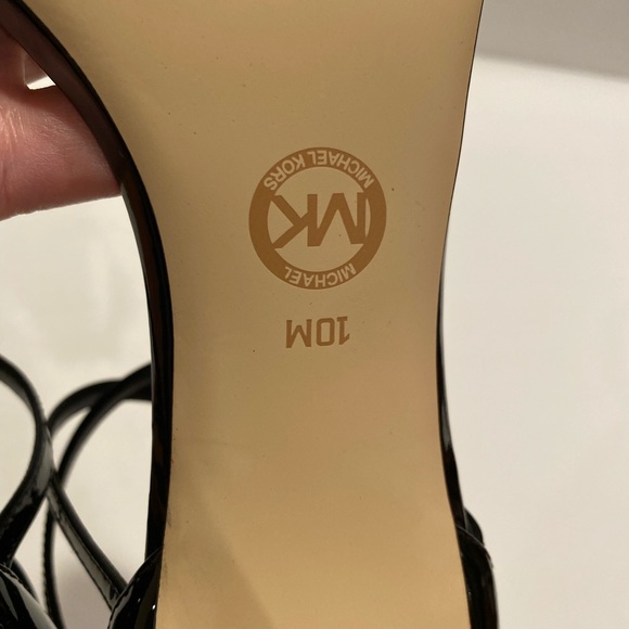 Michael Kors Ava patent sandals black leopard 10 - Picture 5 of 8